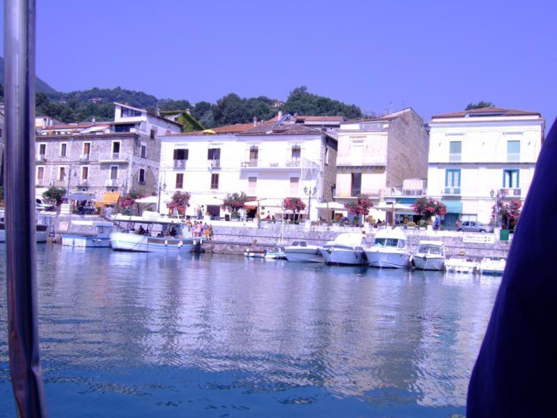 Agrestis Domus Guest House San Giovanni a Piro Exterior photo
