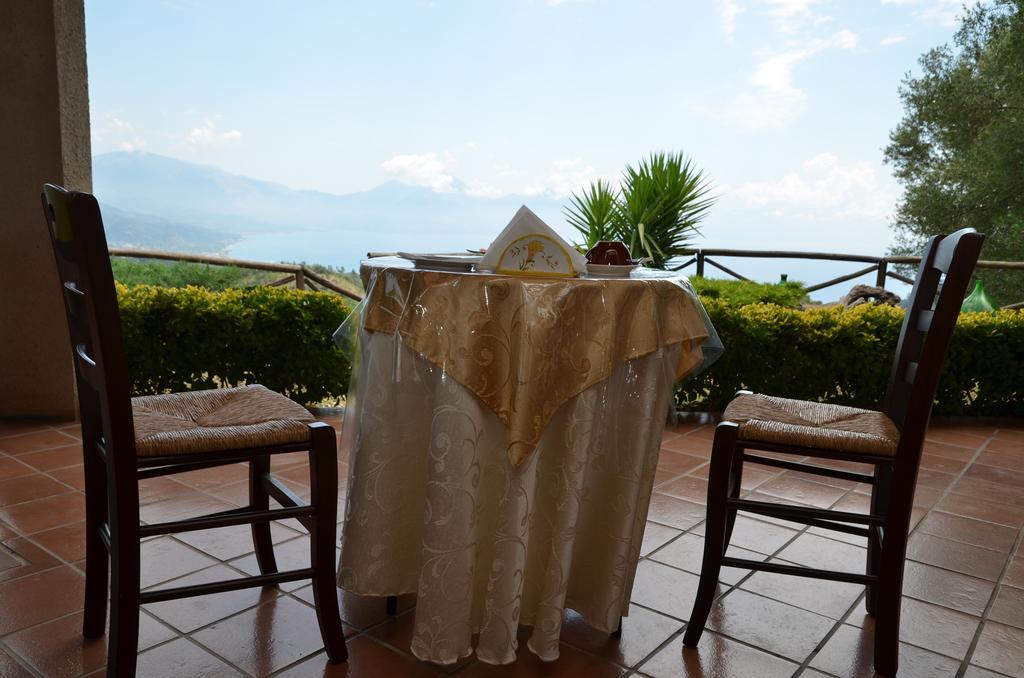 Agrestis Domus Guest House San Giovanni a Piro Exterior photo